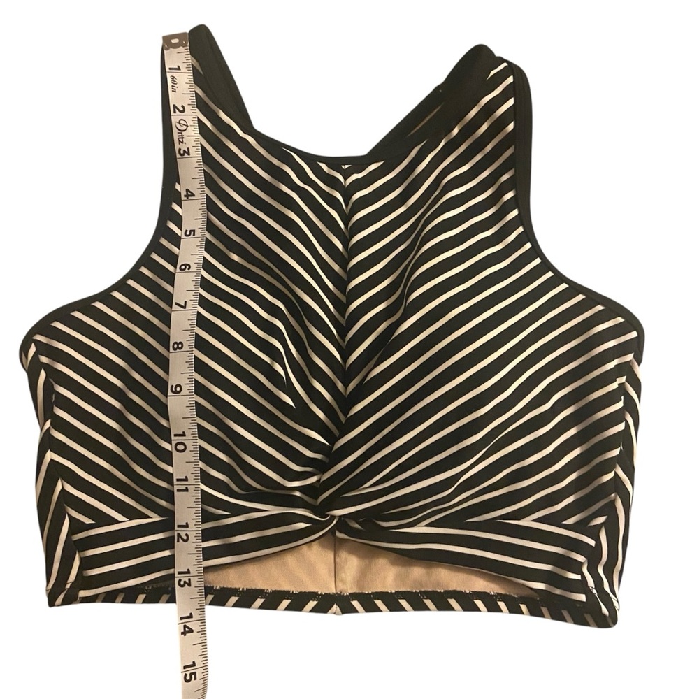 Women’s Kona Sol Black and White Striped swimsuit top - size L - A10